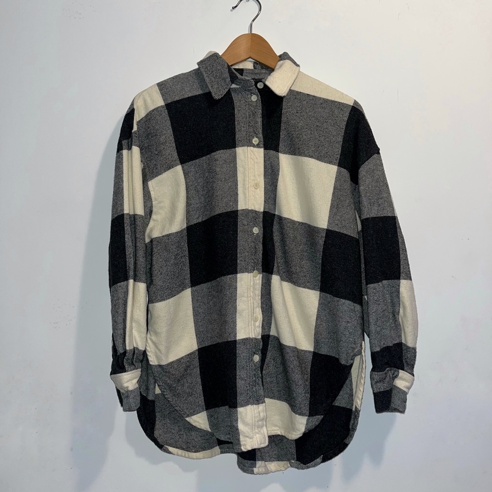 Good condition, oversize fit , everyday wear